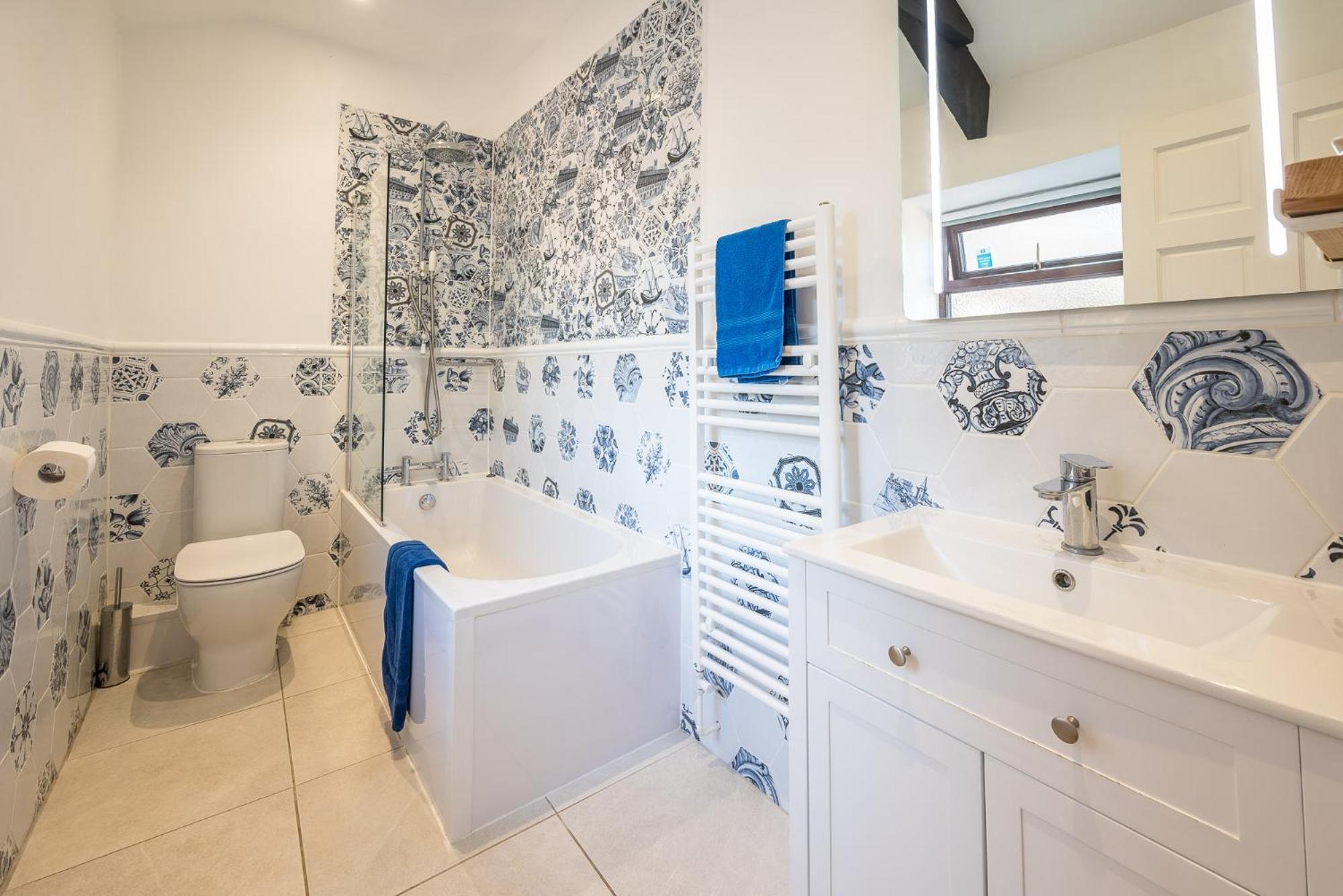 Polrunny Farm Elderberry Cottage With Sea View Боскасъл Екстериор снимка