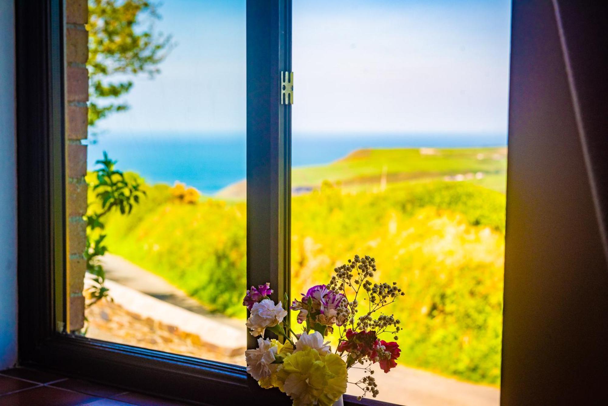 Polrunny Farm Elderberry Cottage With Sea View Боскасъл Екстериор снимка